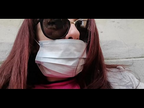 ❤️ Nicoletta neemt wraak op haar buurman en plast in zijn garage (Special Covid19 Italian Quarantine) Sex video at us ️❤