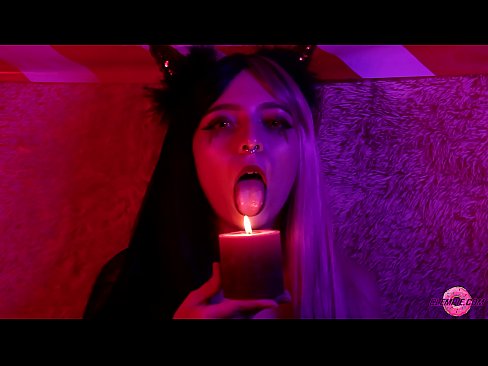 ❤️ Gepassioneerde pijpbeurt van Sexy Succubus met Mondbevrediging Sex video at us ️❤